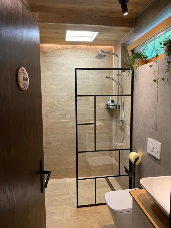 Вилла Waldhaus Hirsch Bungalow Only For You Self Check In Пёрчах-ам-Вёртерзе Экстерьер фото